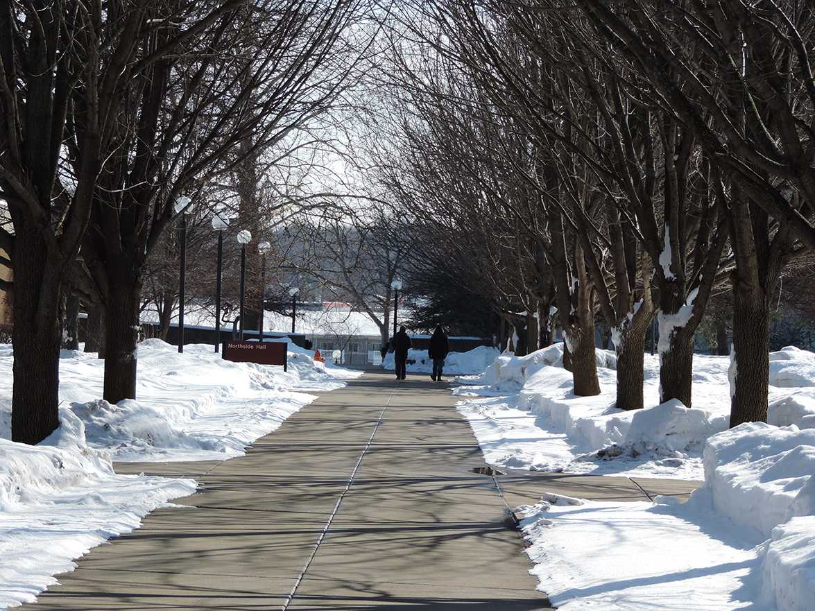 The IUSB campus on a Saturday afternoon. Professor Maria Mendez suggests that getting students to connect to campus more often will likely improve graduation rates.  Preface photo/Neil King