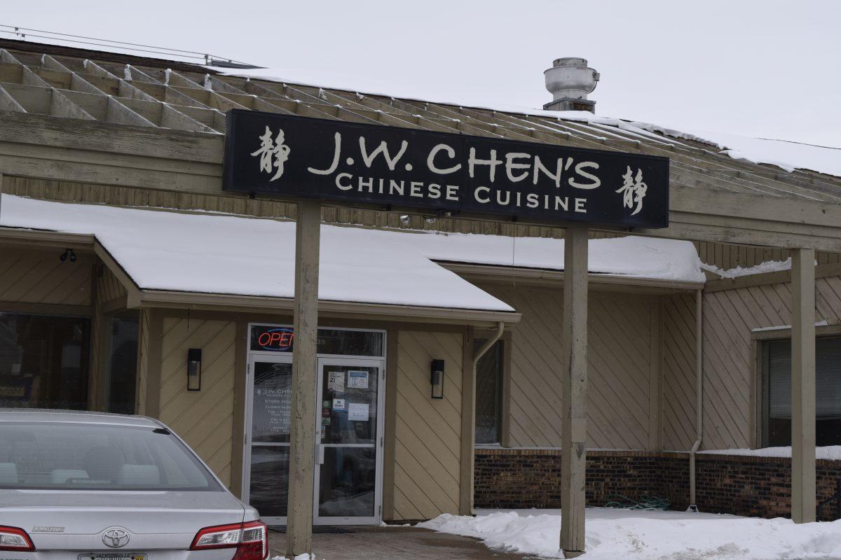 The outside of J.W. Chen’s on South Bend Avenue. PHOTO BY/Christina Clark

